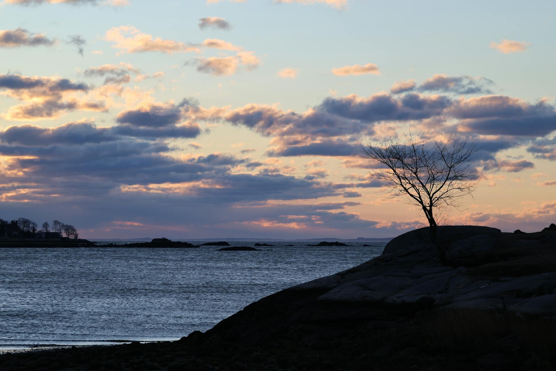 serene winter dawn at cove island park