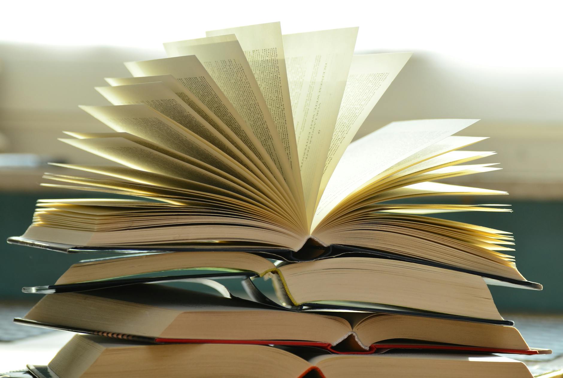 Sarah J. Maas Books